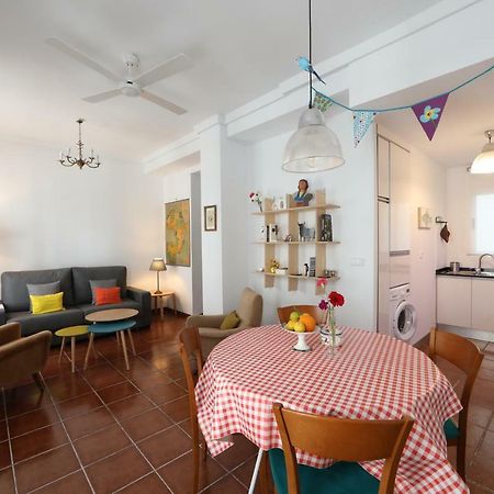 Cozy Apartment City Hall Alicante Exteriör bild