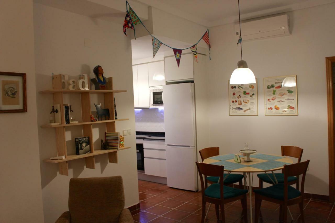 Cozy Apartment City Hall Alicante Exteriör bild